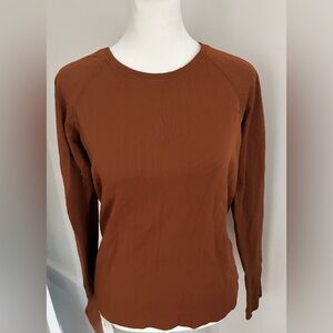 All in motion Women's  athletic Brown Long Sleeve Top small